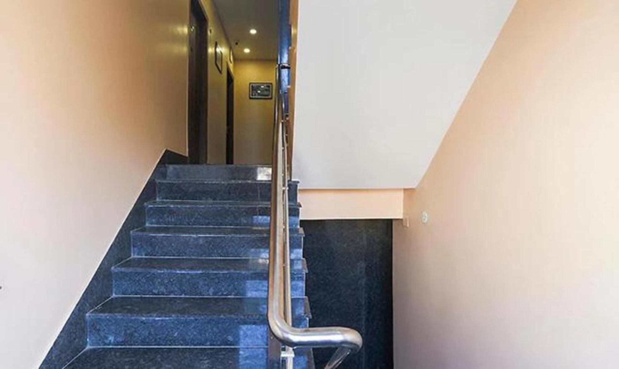 Fabhotel Aspiring Inn Jādabpur Buitenkant foto